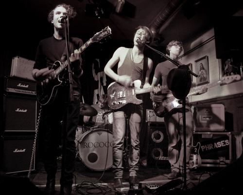 Photo: Lopend Vuur live: The Phrases